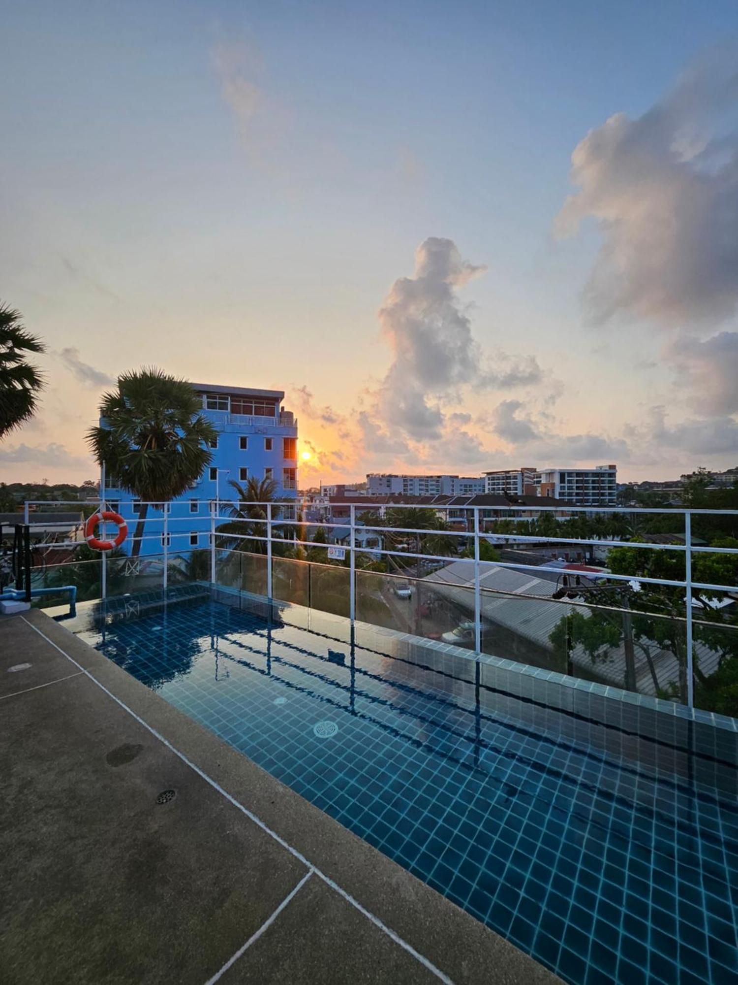 La Xenia Hotel Kata Beach Экстерьер фото