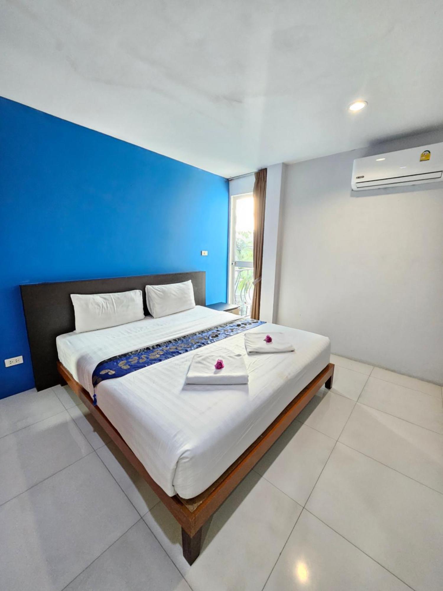La Xenia Hotel Kata Beach Экстерьер фото