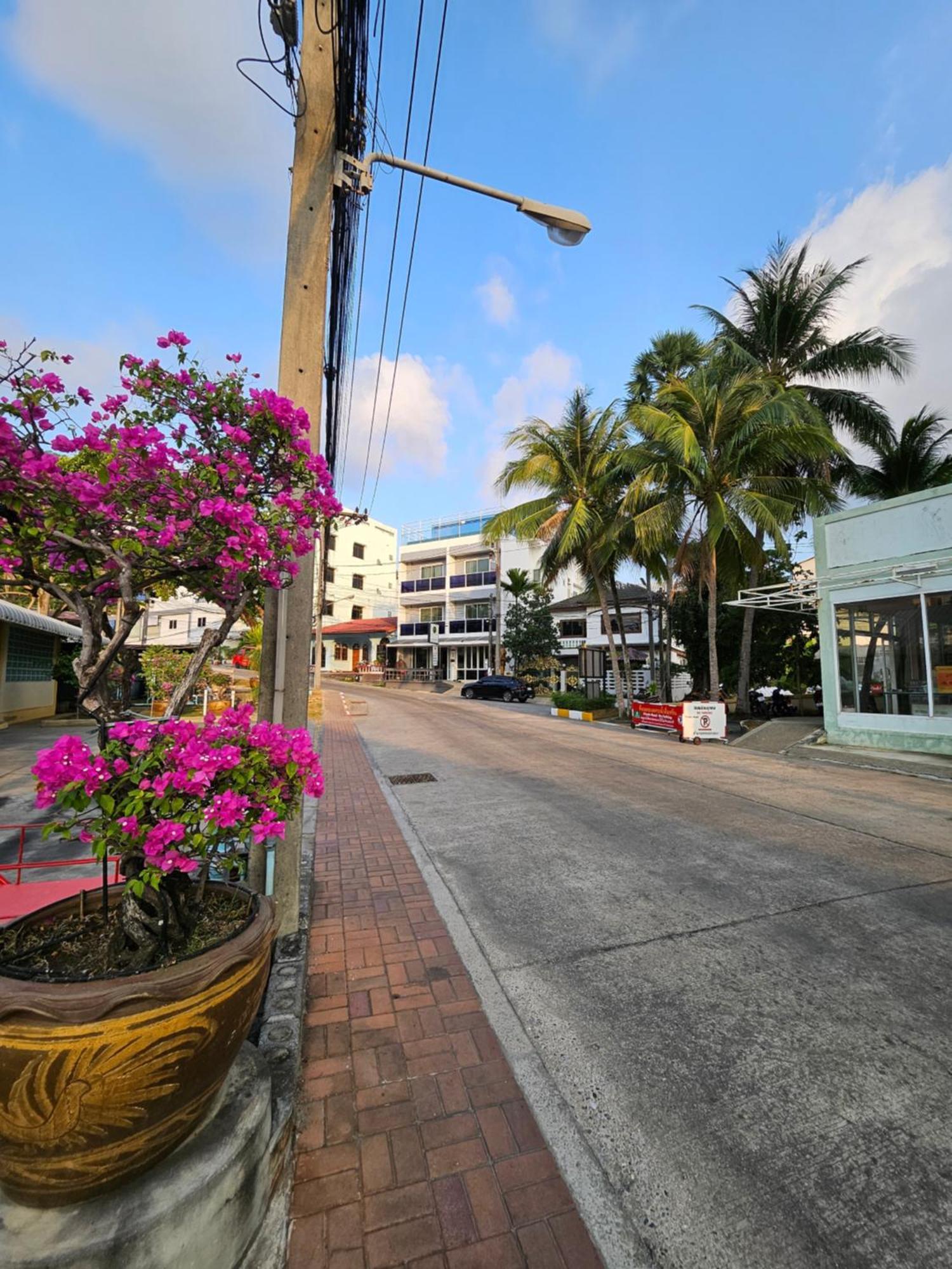 La Xenia Hotel Kata Beach Экстерьер фото